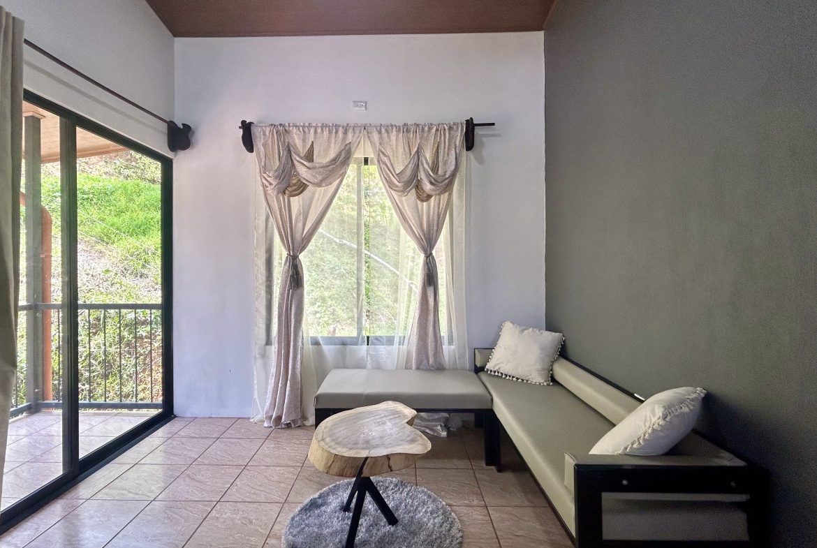 MOVE IN READY 2 BED HOME WITH NICE VIEW AND CLOSE TO BEACH – 0.12 ACRES, Uvita, Costa Rica — photo 4